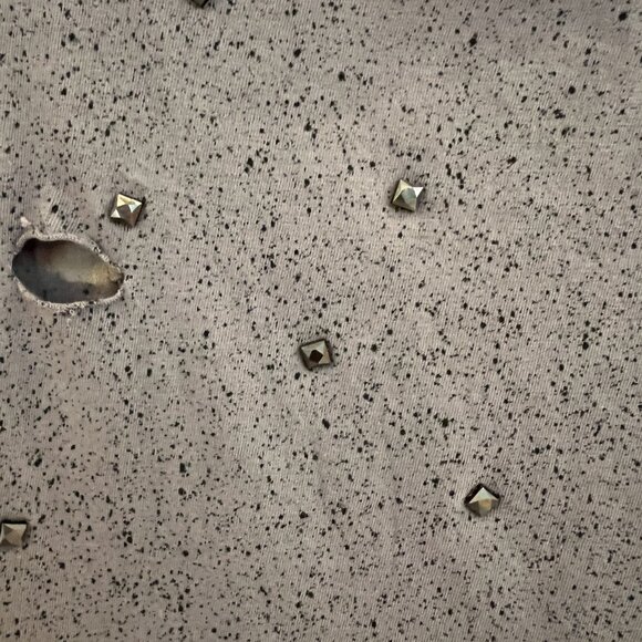 JOHN JOHN Unisex Sleeveless Distressed Jeweled T Shirt Top Gray Sz M NWT - Picture 15 of 16